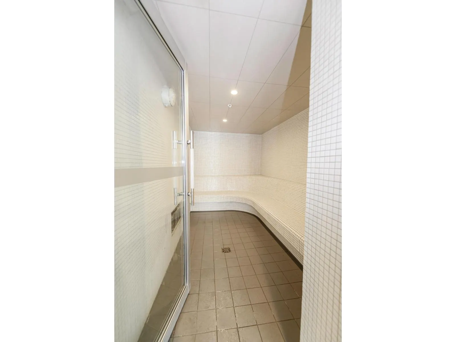 2503 13750 100 AVENUE