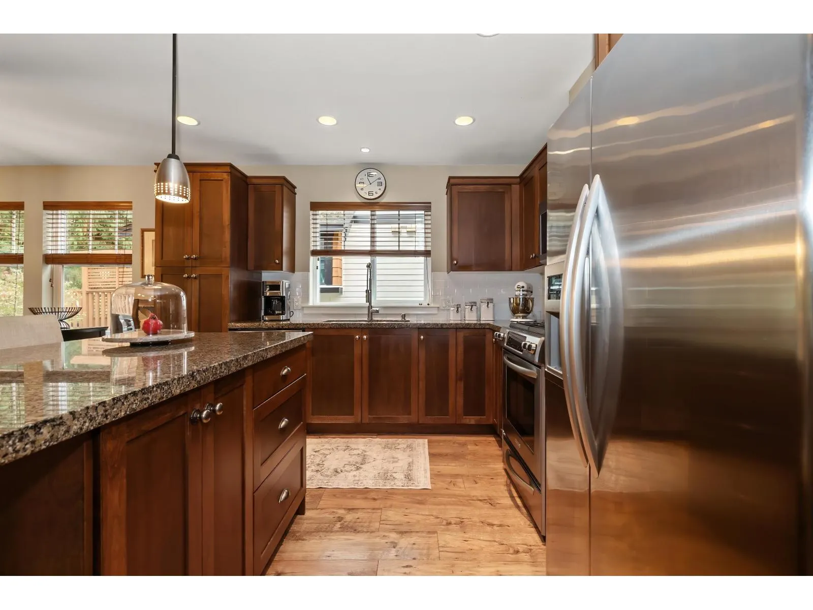 1800 PAINTED WILLOW ROAD|Cultus Lake South