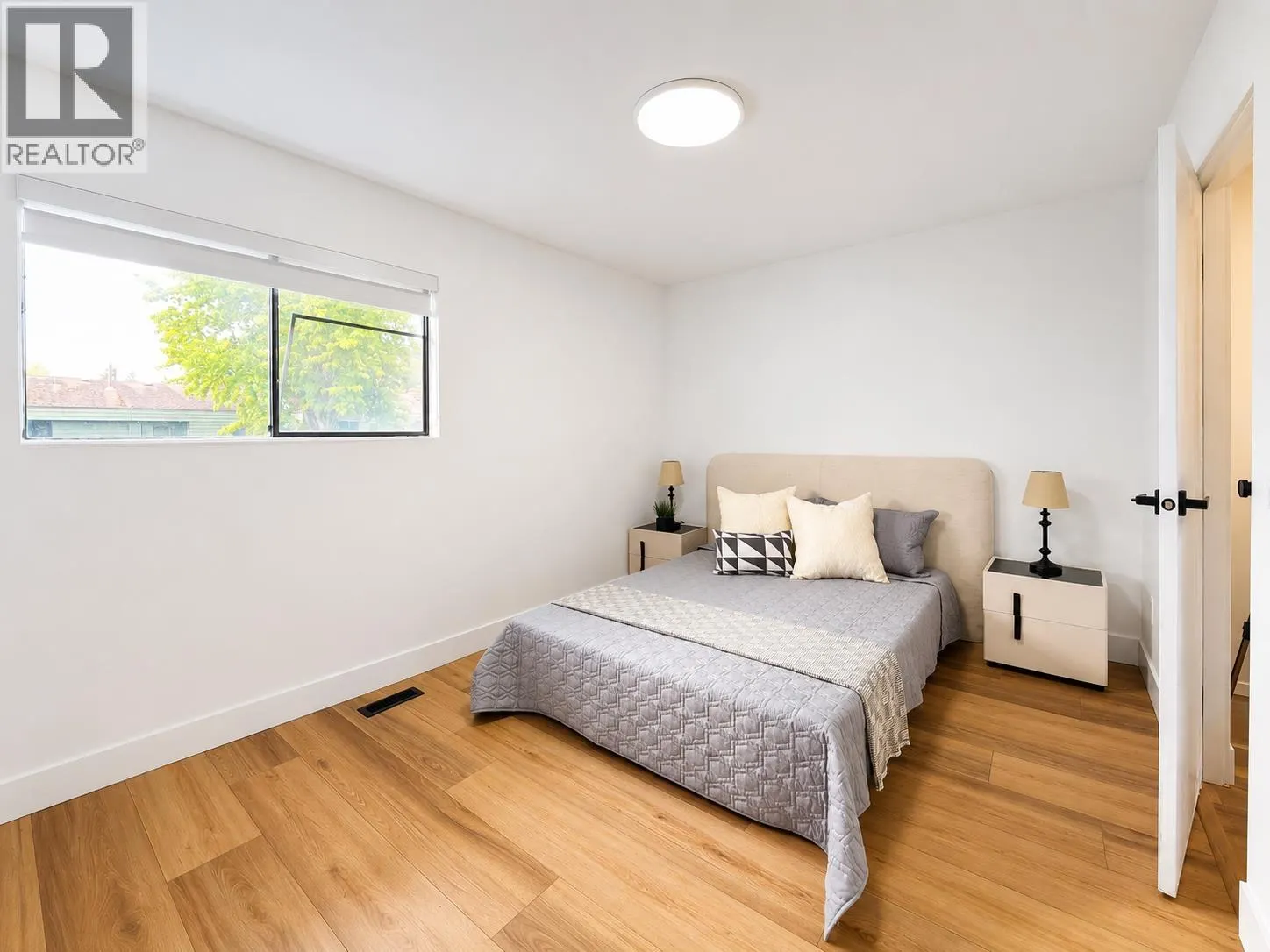 140 3031 WILLIAMS ROAD