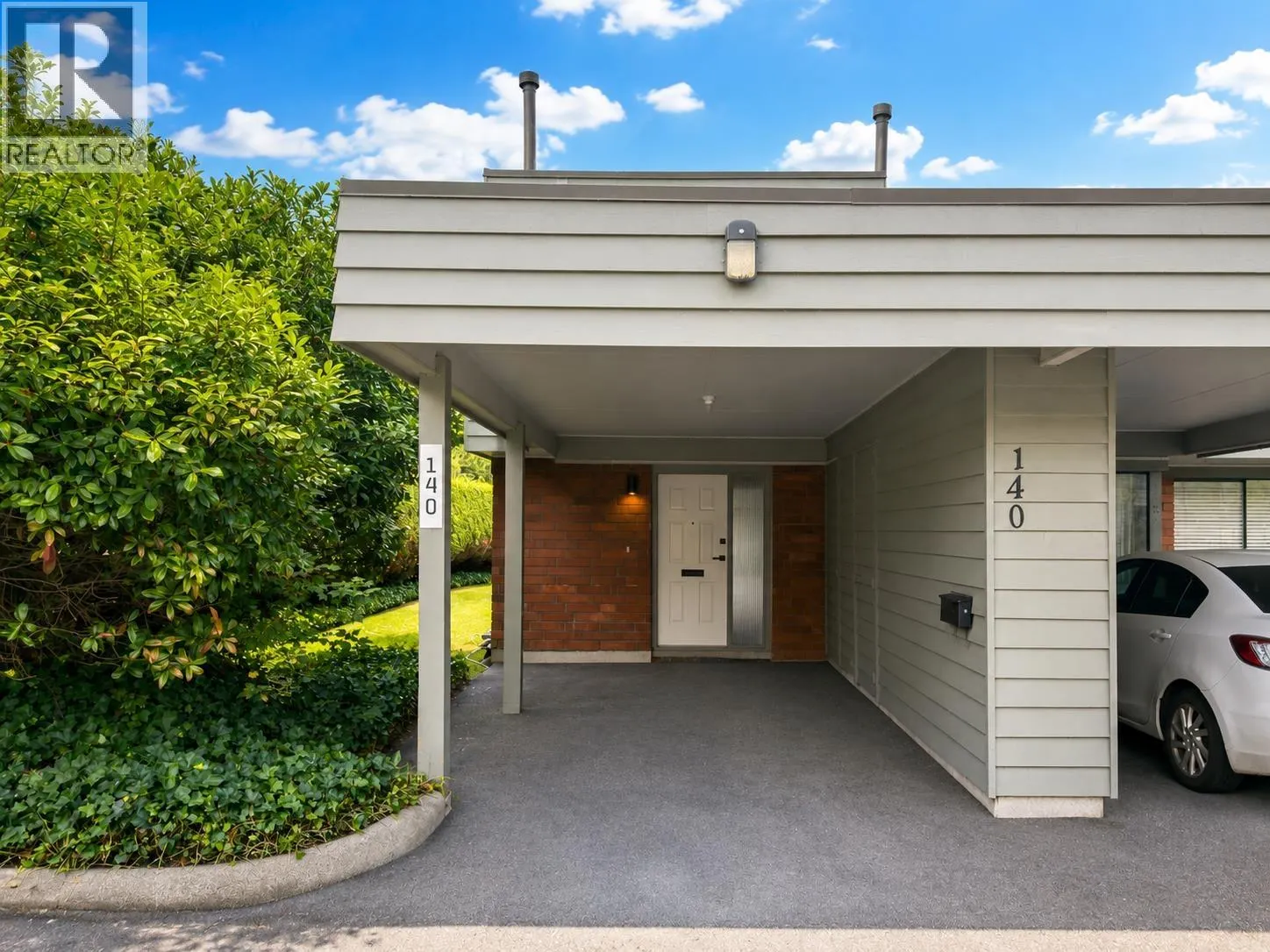 140 3031 WILLIAMS ROAD