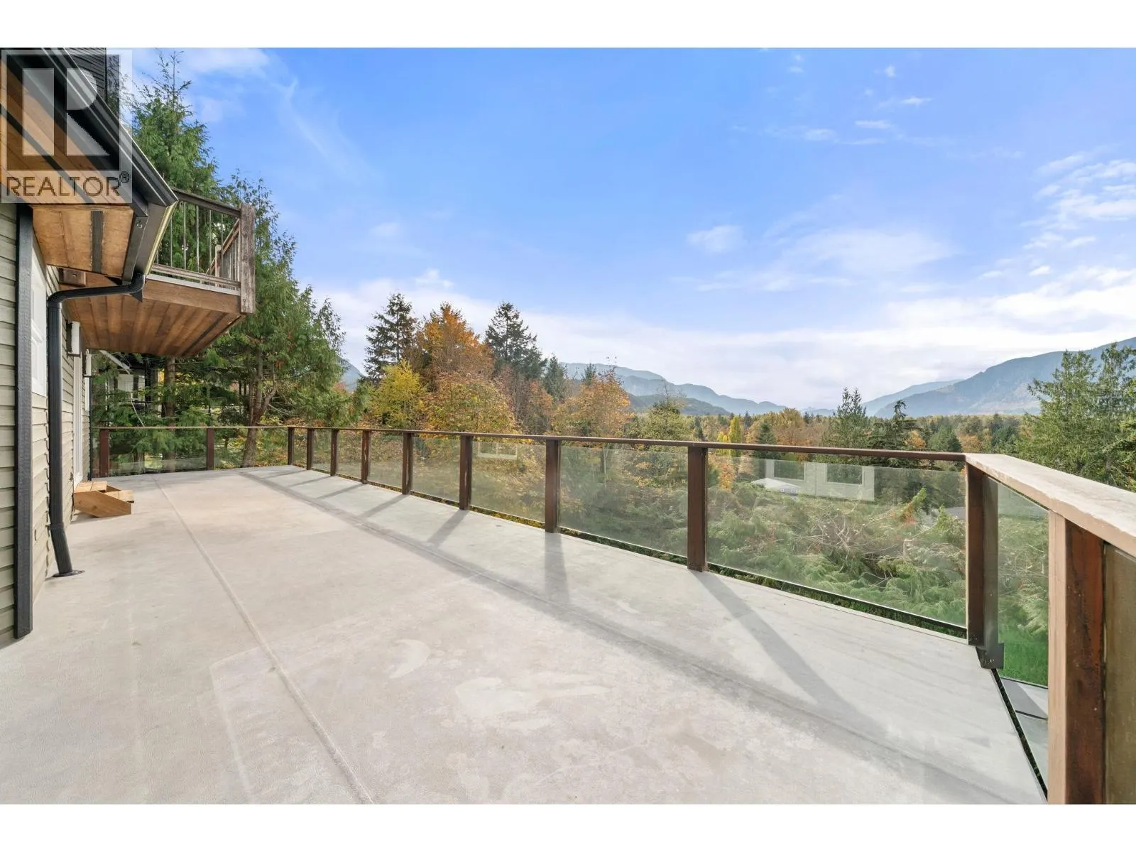 40222 SKYLINE DRIVE