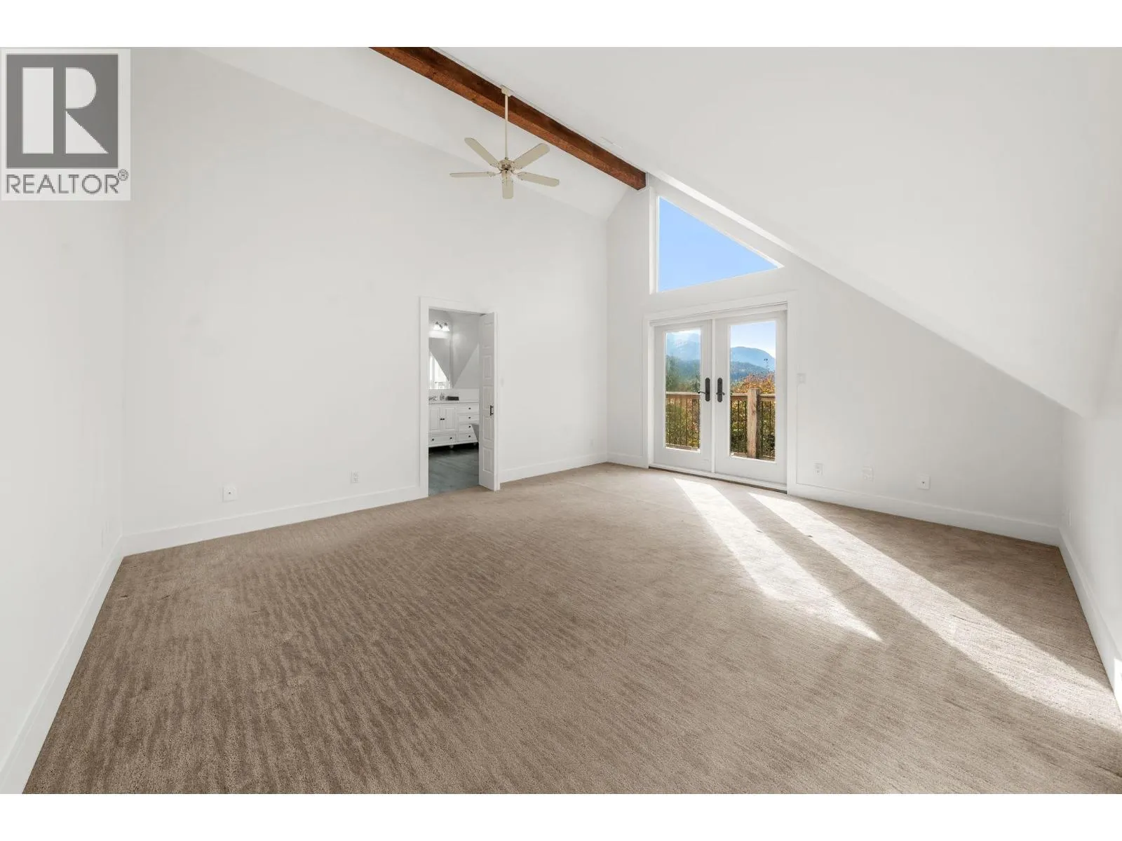 40222 SKYLINE DRIVE