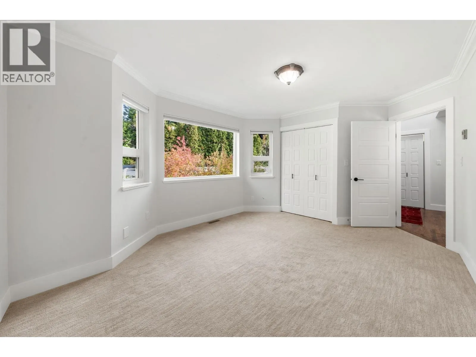 40222 SKYLINE DRIVE