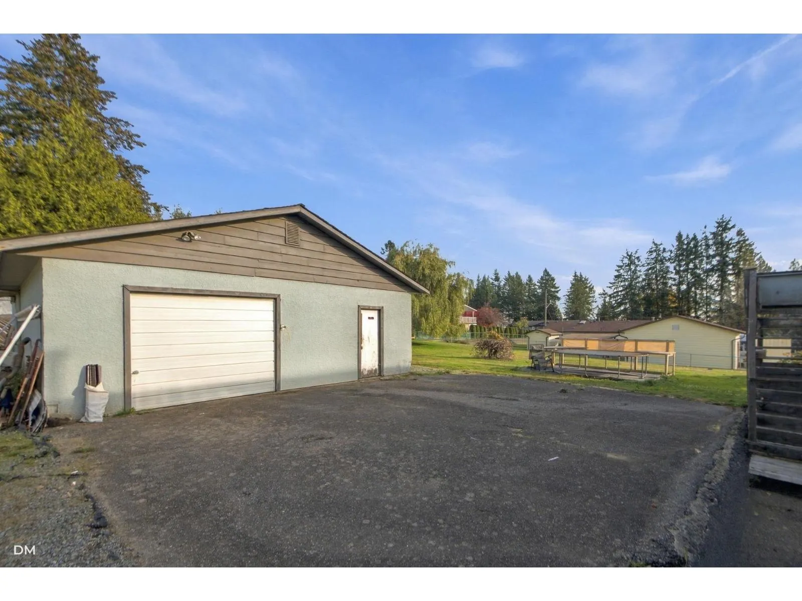 2548 SUNVALLEY CRESCENT
