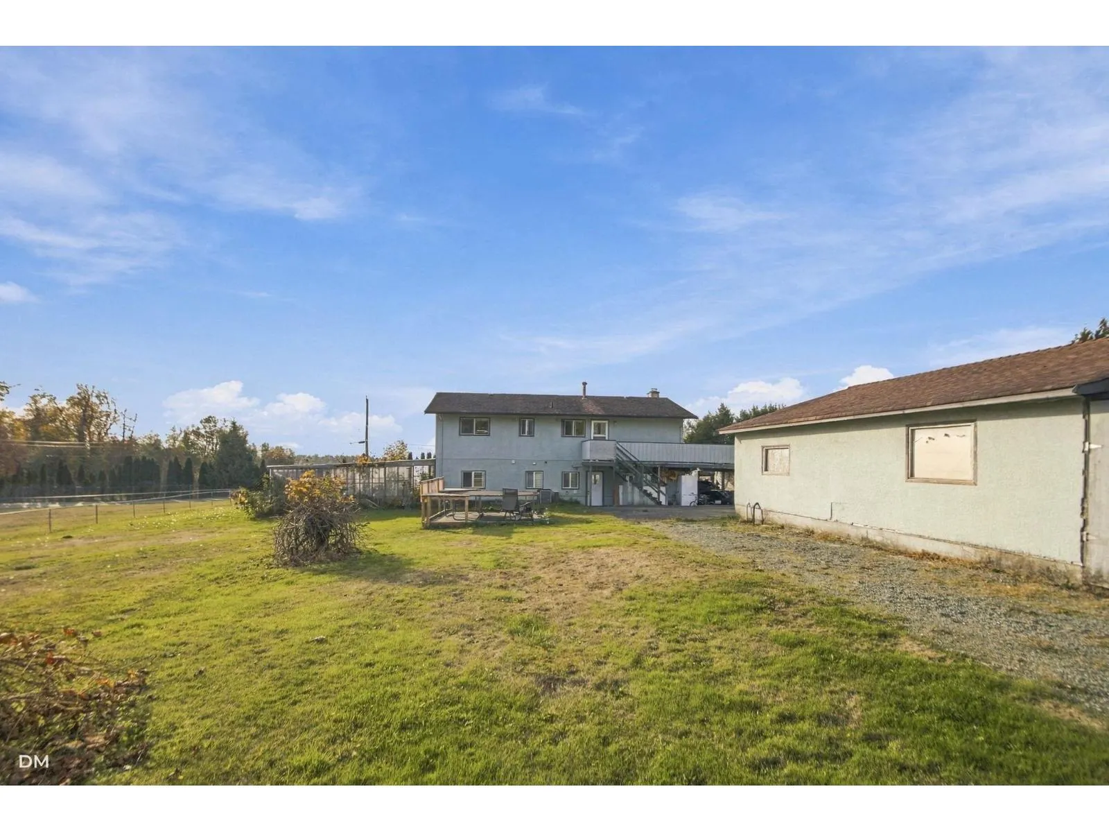 2548 SUNVALLEY CRESCENT