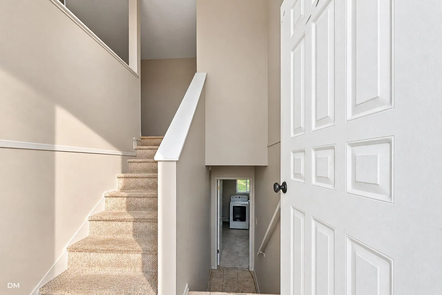 2548 SUNVALLEY CRESCENT