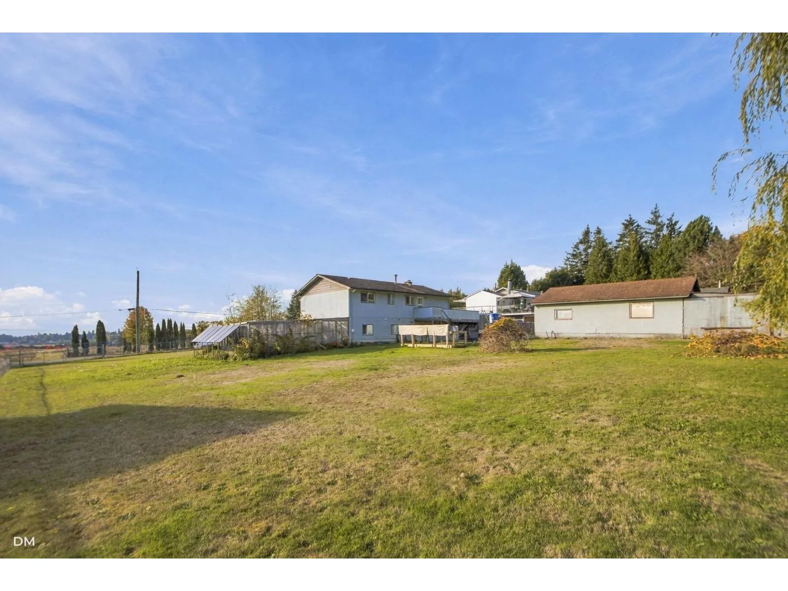 2548 SUNVALLEY CRESCENT