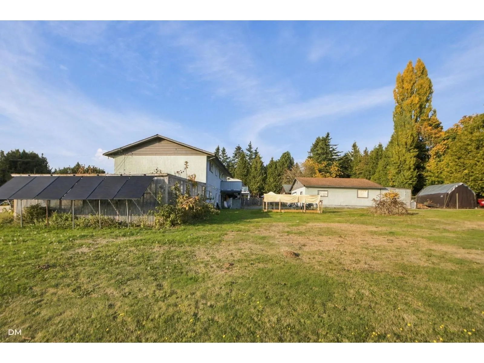 2548 SUNVALLEY CRESCENT