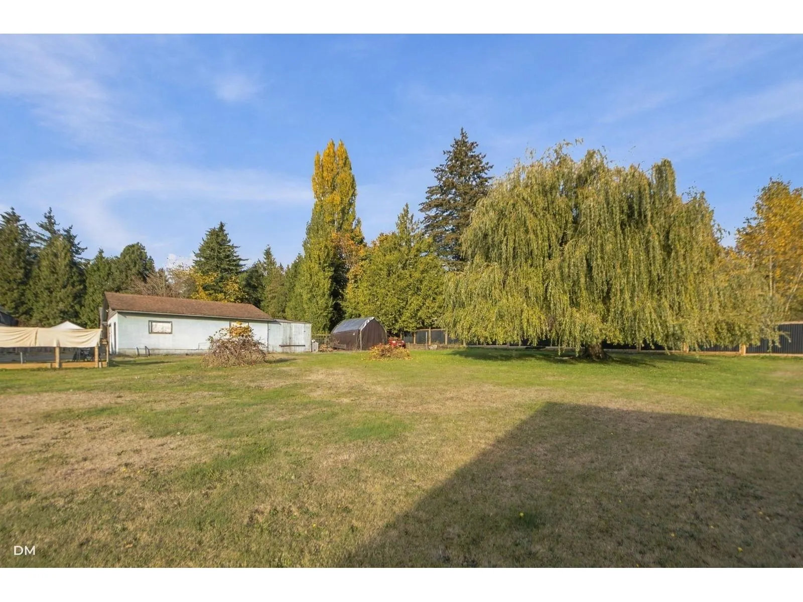 2548 SUNVALLEY CRESCENT