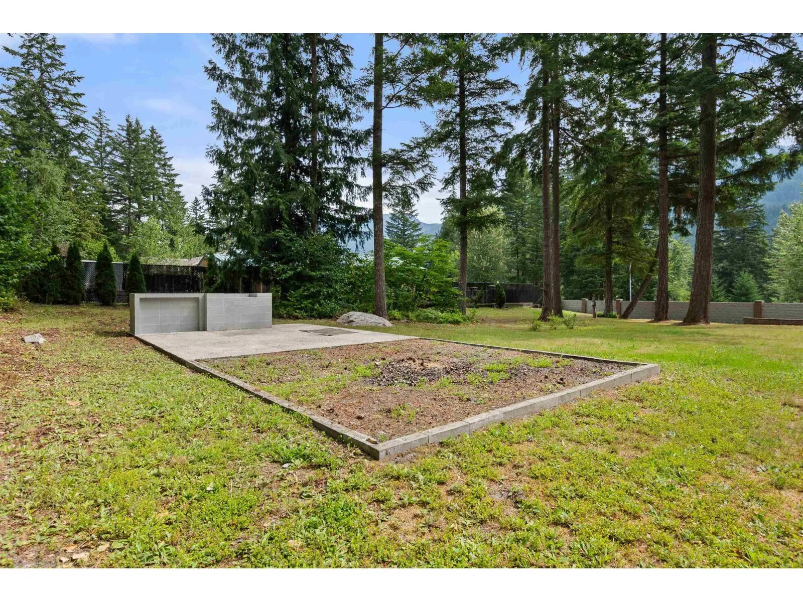 26441 REYNOLDS ROAD|Yale "“ Dogwood Valley