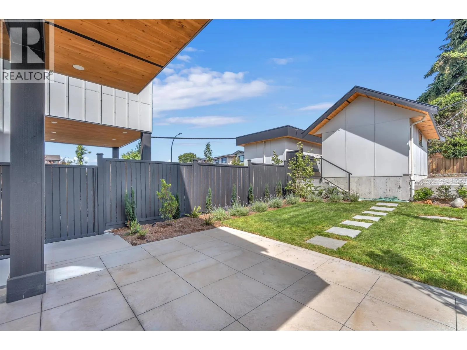 504 E 5TH STREET