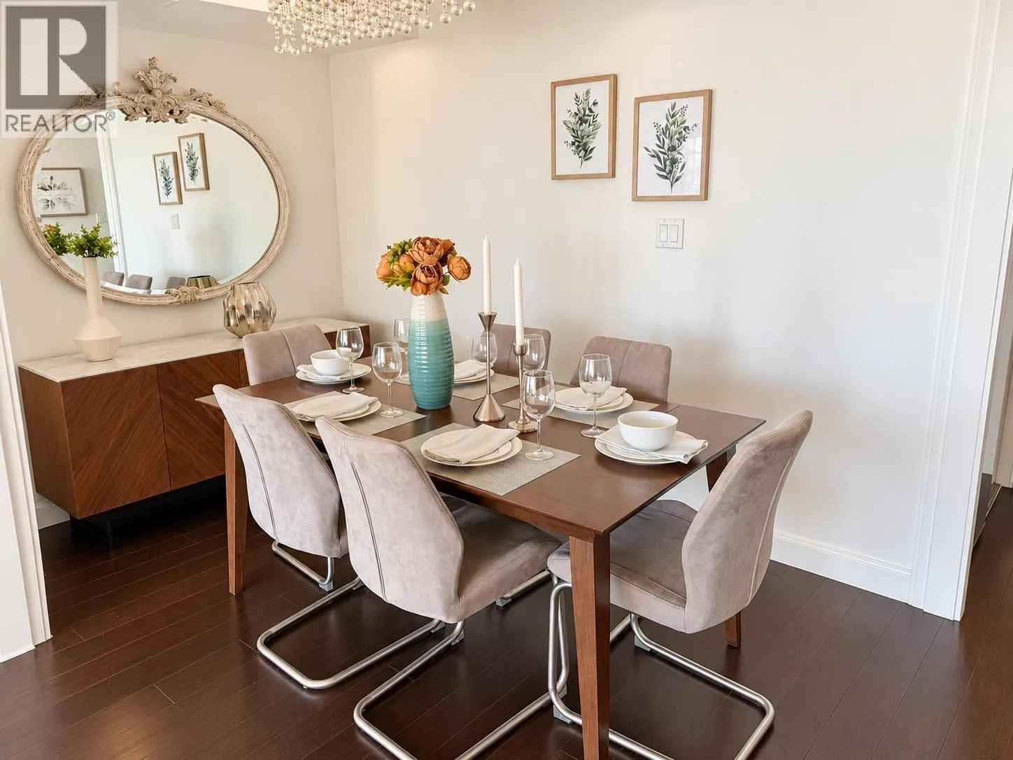 2501 1408 STRATHMORE MEWS
