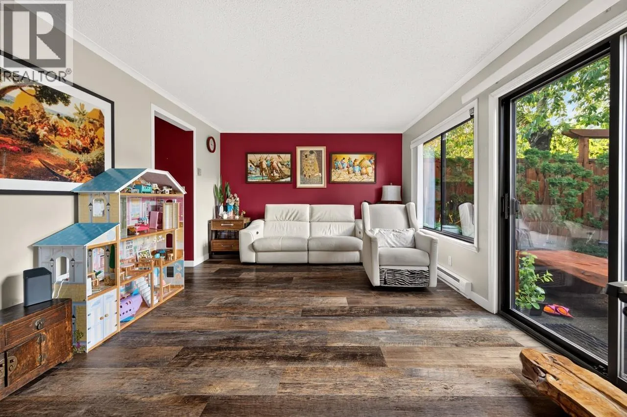 16 9080 PARKSVILLE DRIVE
