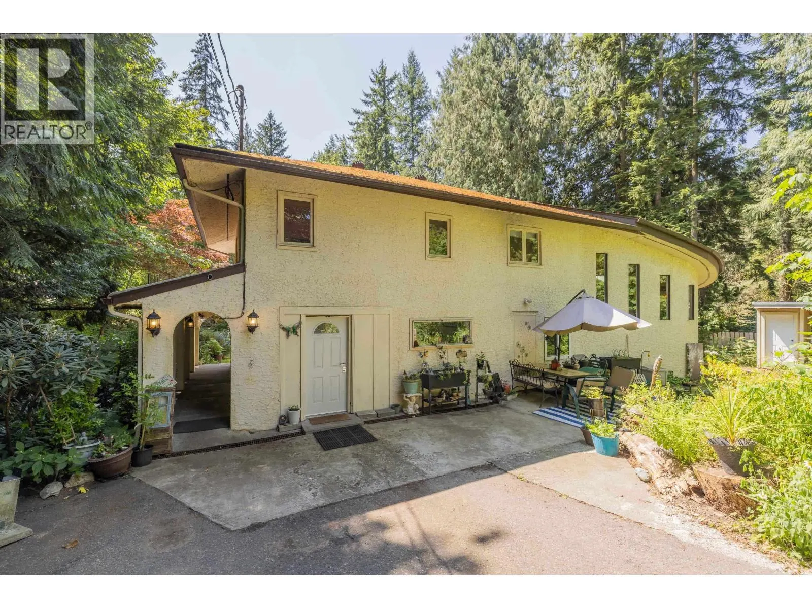 23942 FERN CRESCENT