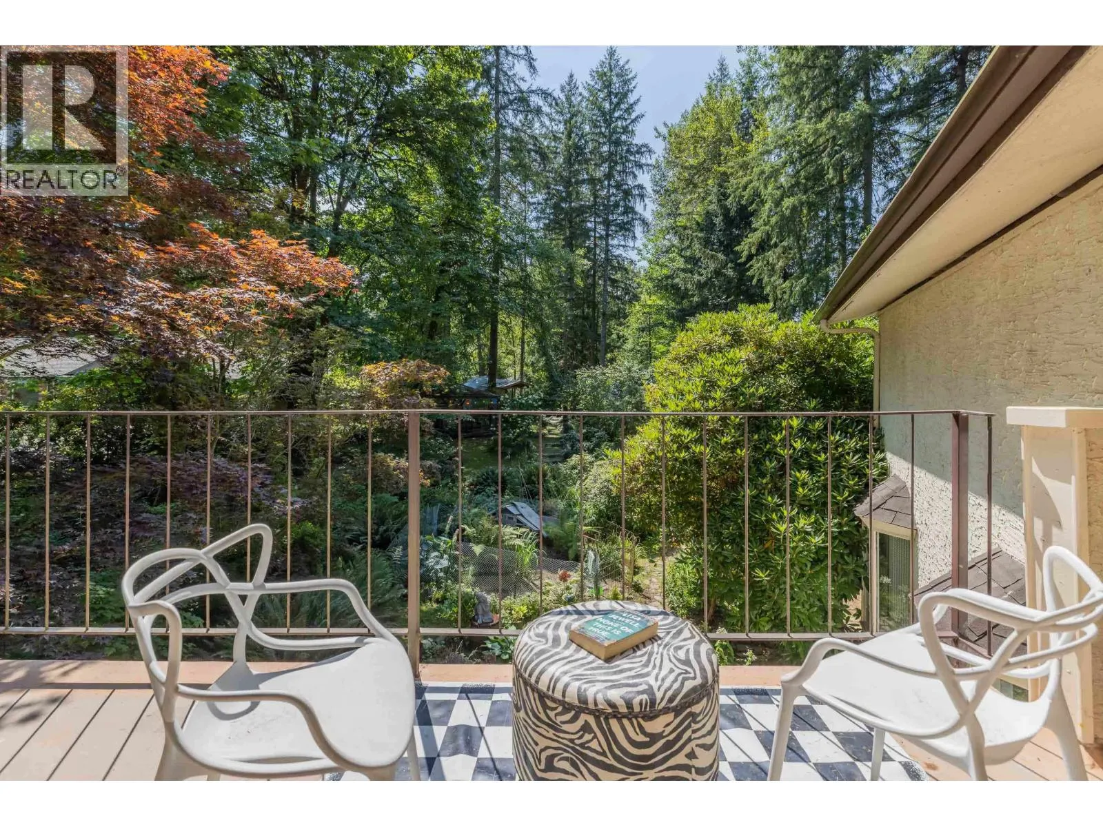 23942 FERN CRESCENT