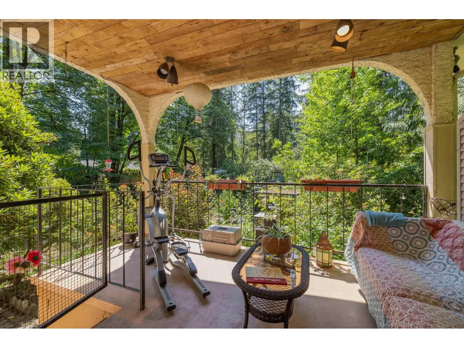 23942 FERN CRESCENT