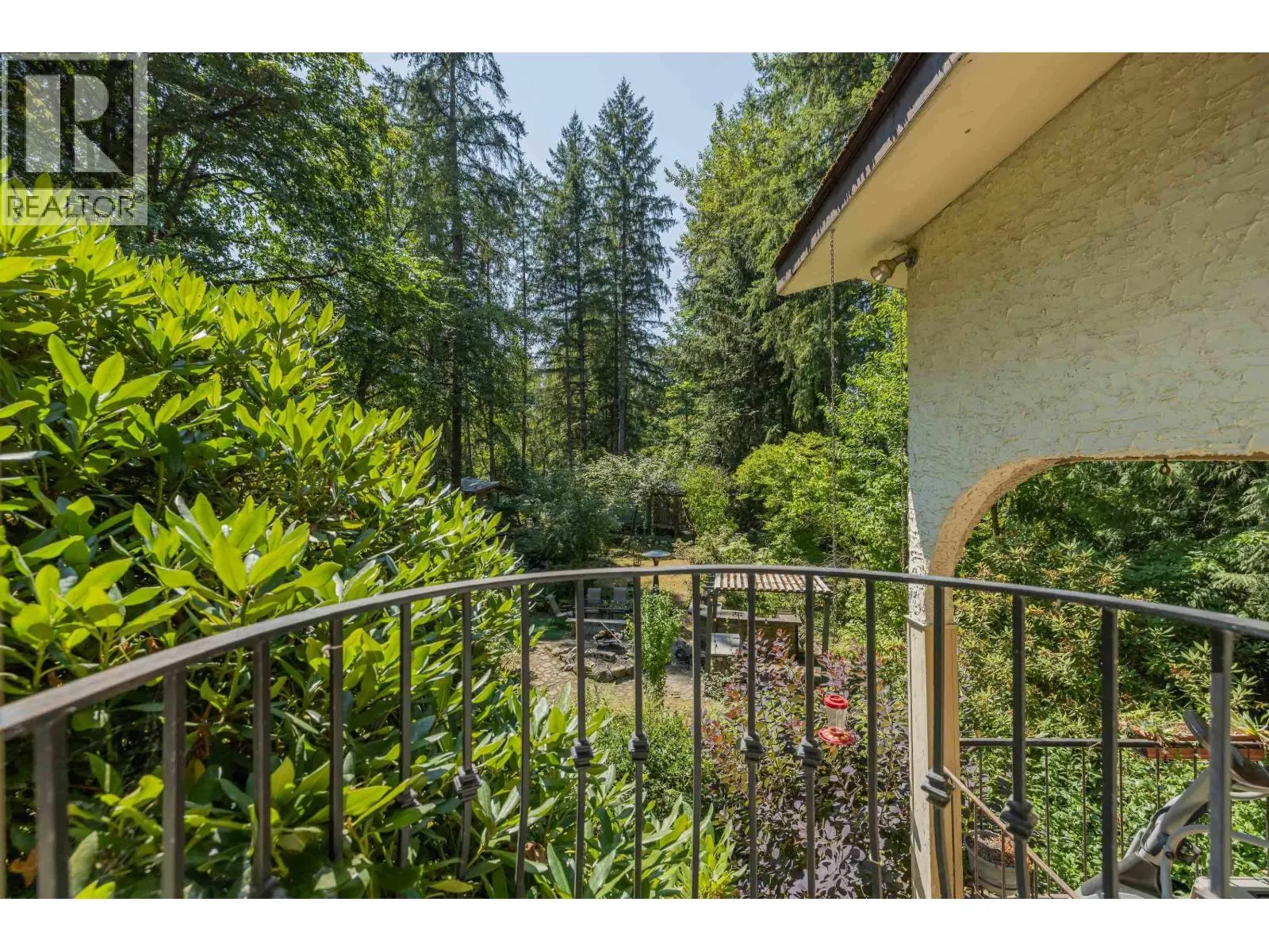 23942 FERN CRESCENT