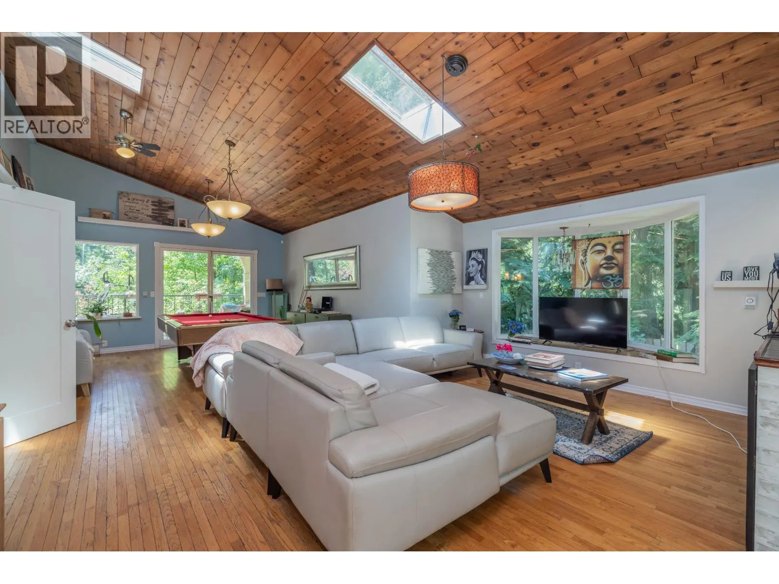 23942 FERN CRESCENT