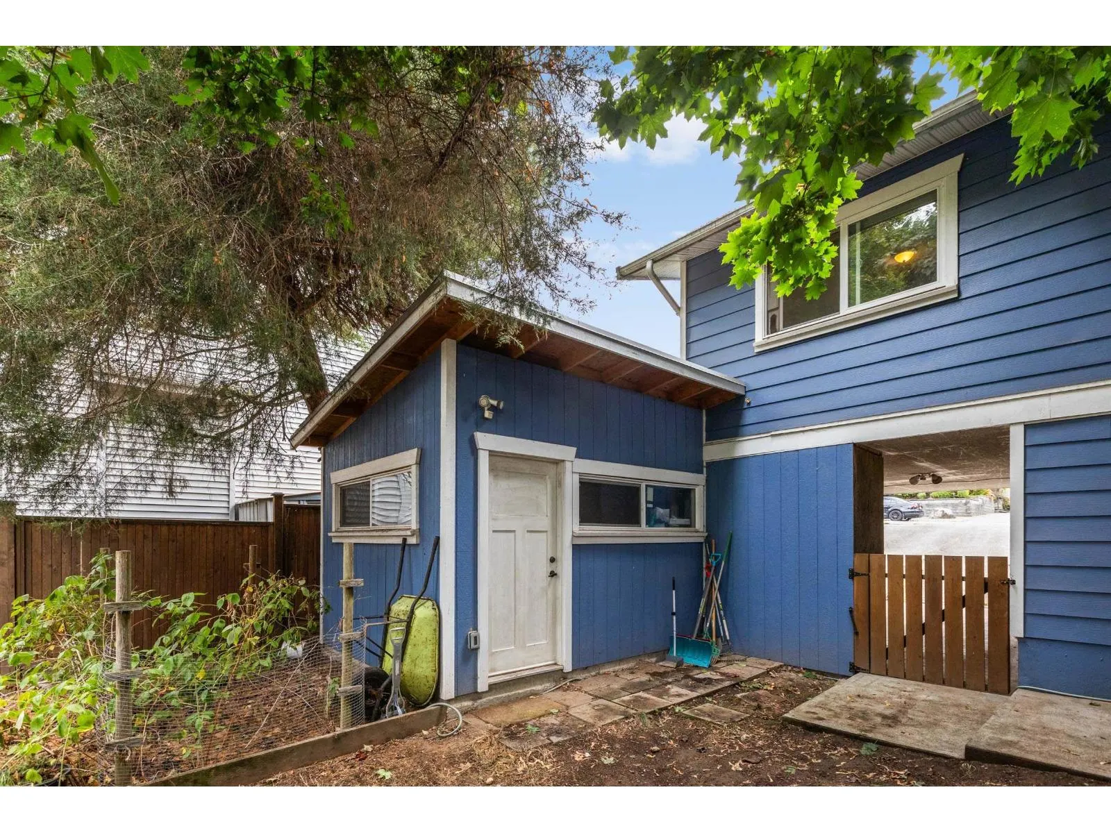 5813 180 STREET