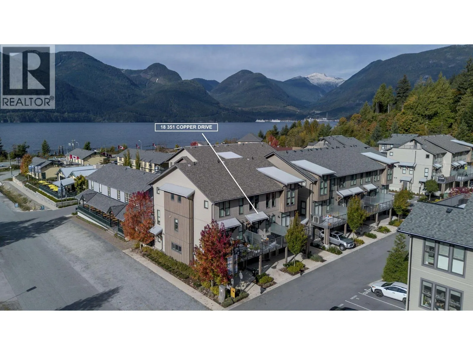 18 351 COPPER DRIVE