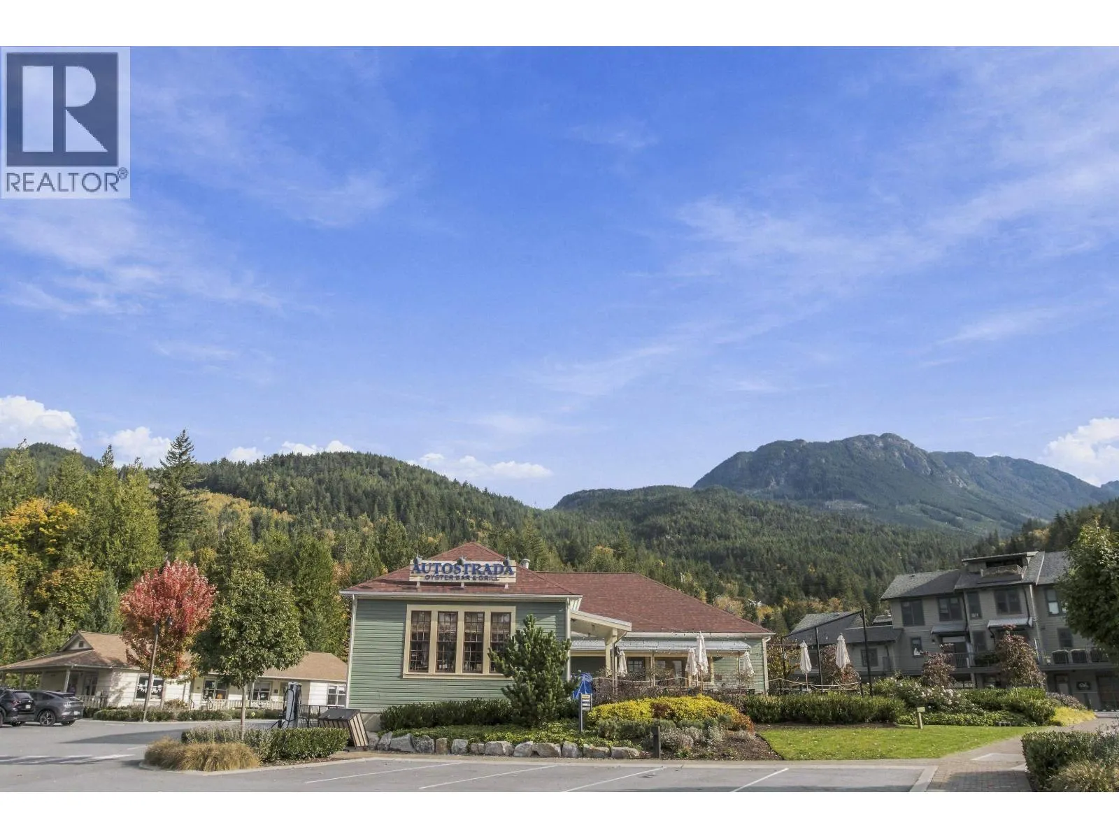 18 351 COPPER DRIVE