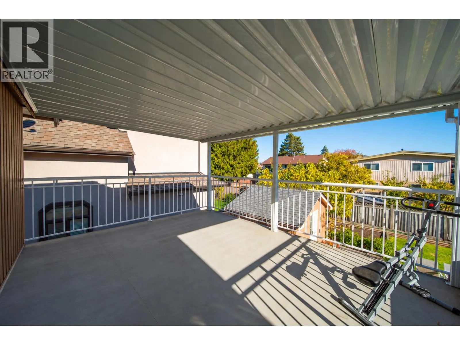 7700 DAMPIER DRIVE