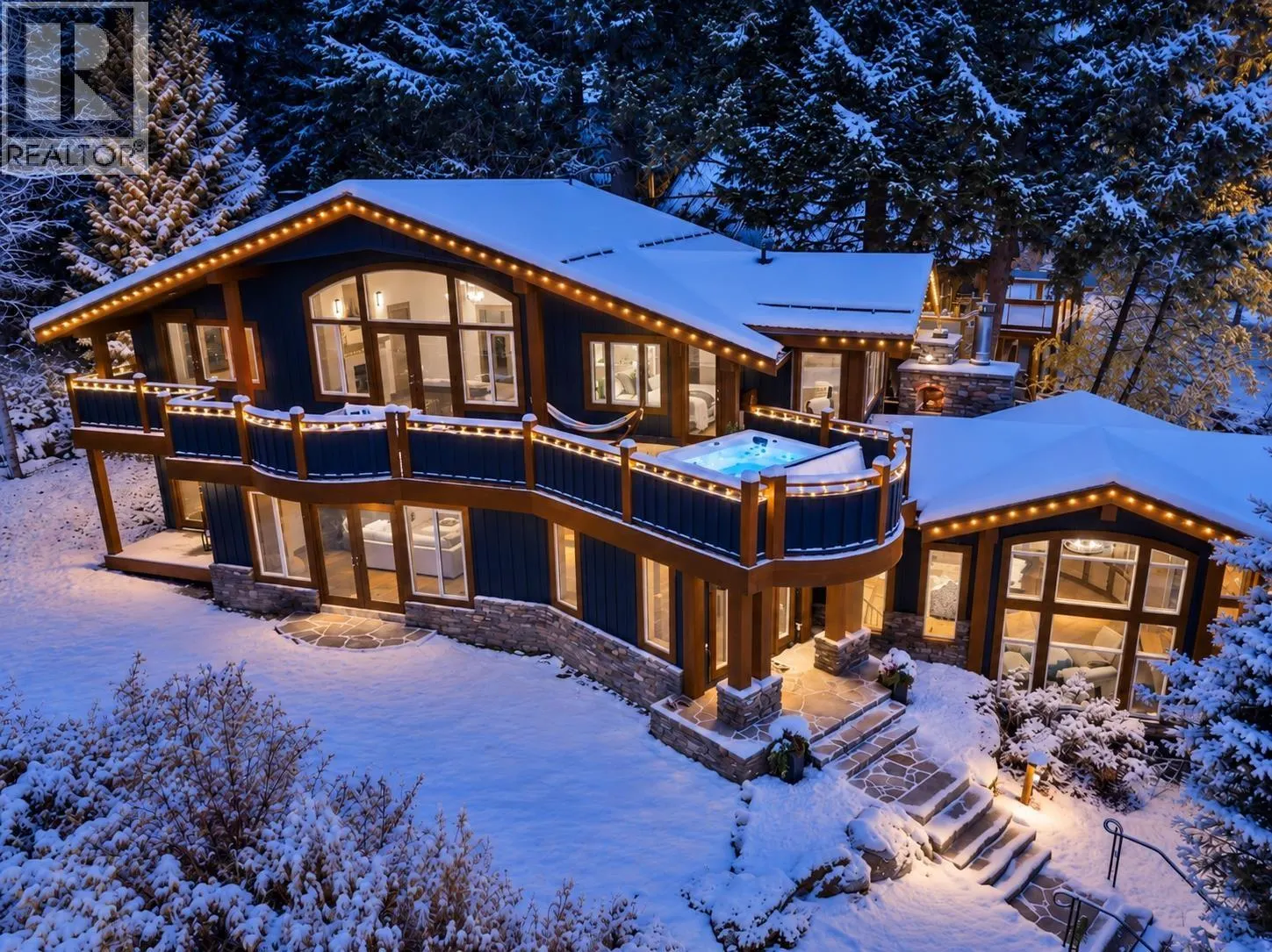 8348 MOUNTAIN VIEW DRIVE