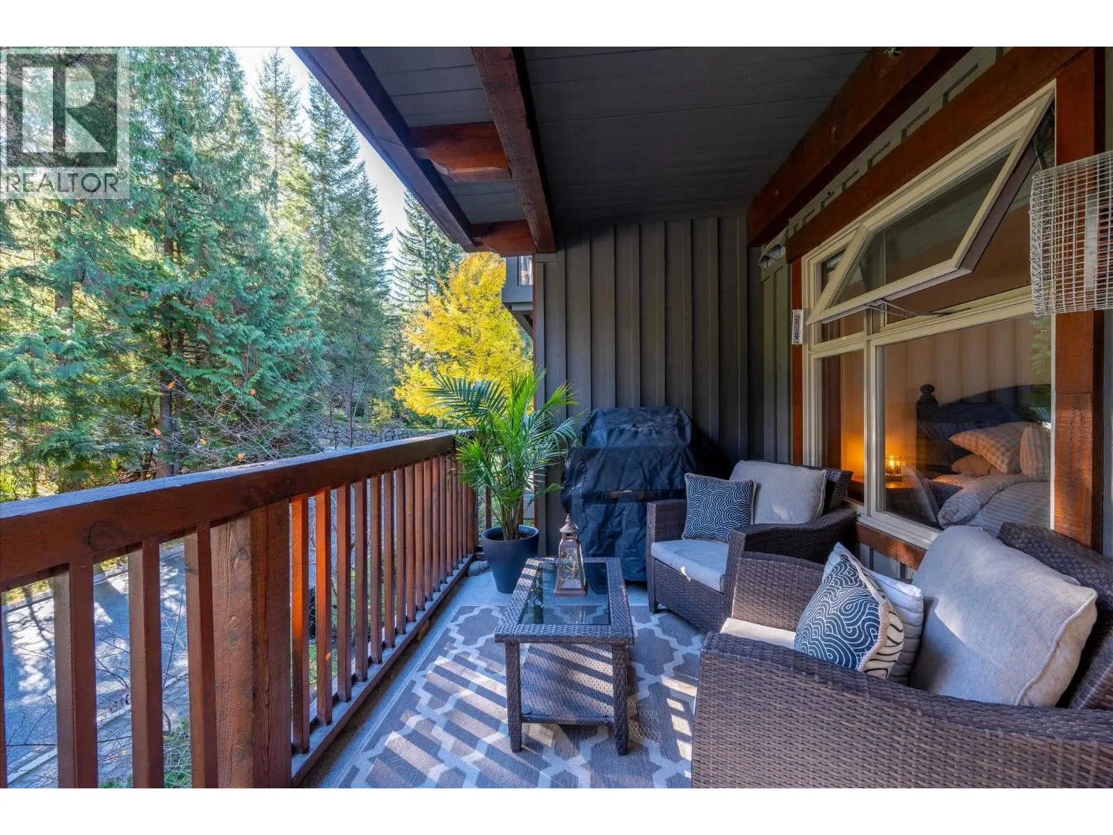 318 4660 BLACKCOMB WAY