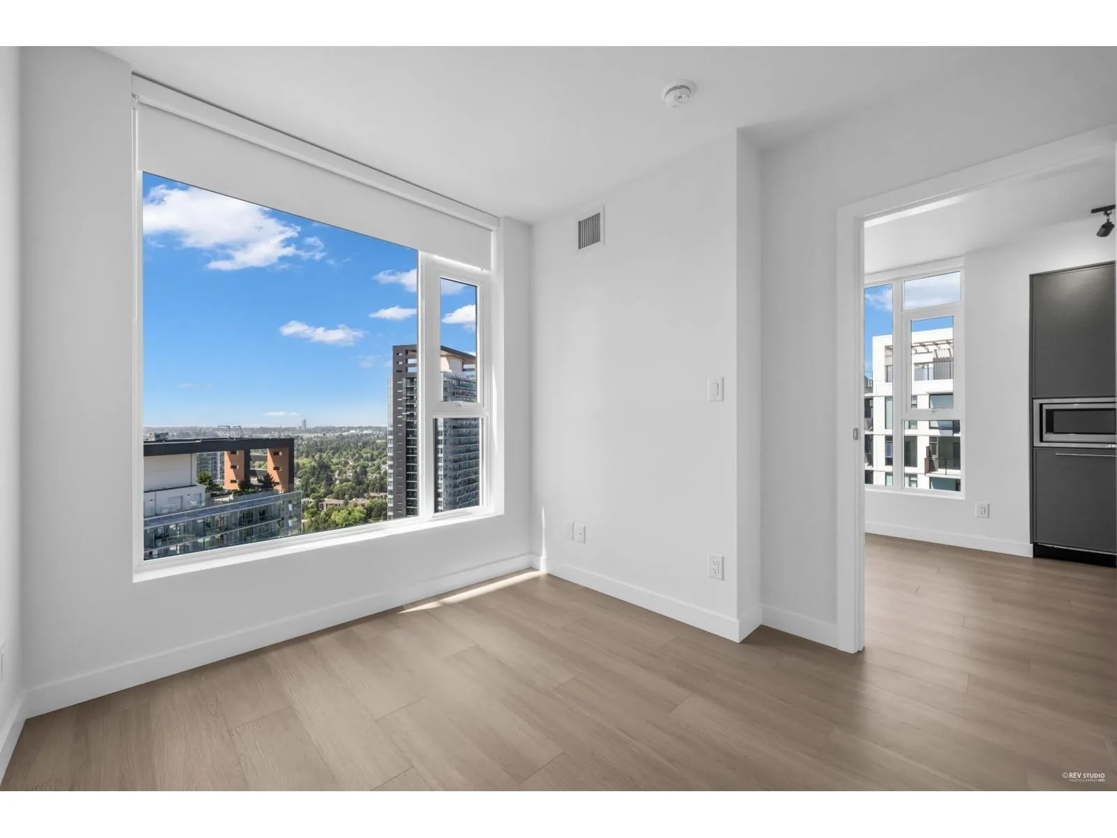 3303 13725 GEORGE JUNCTION STREET
