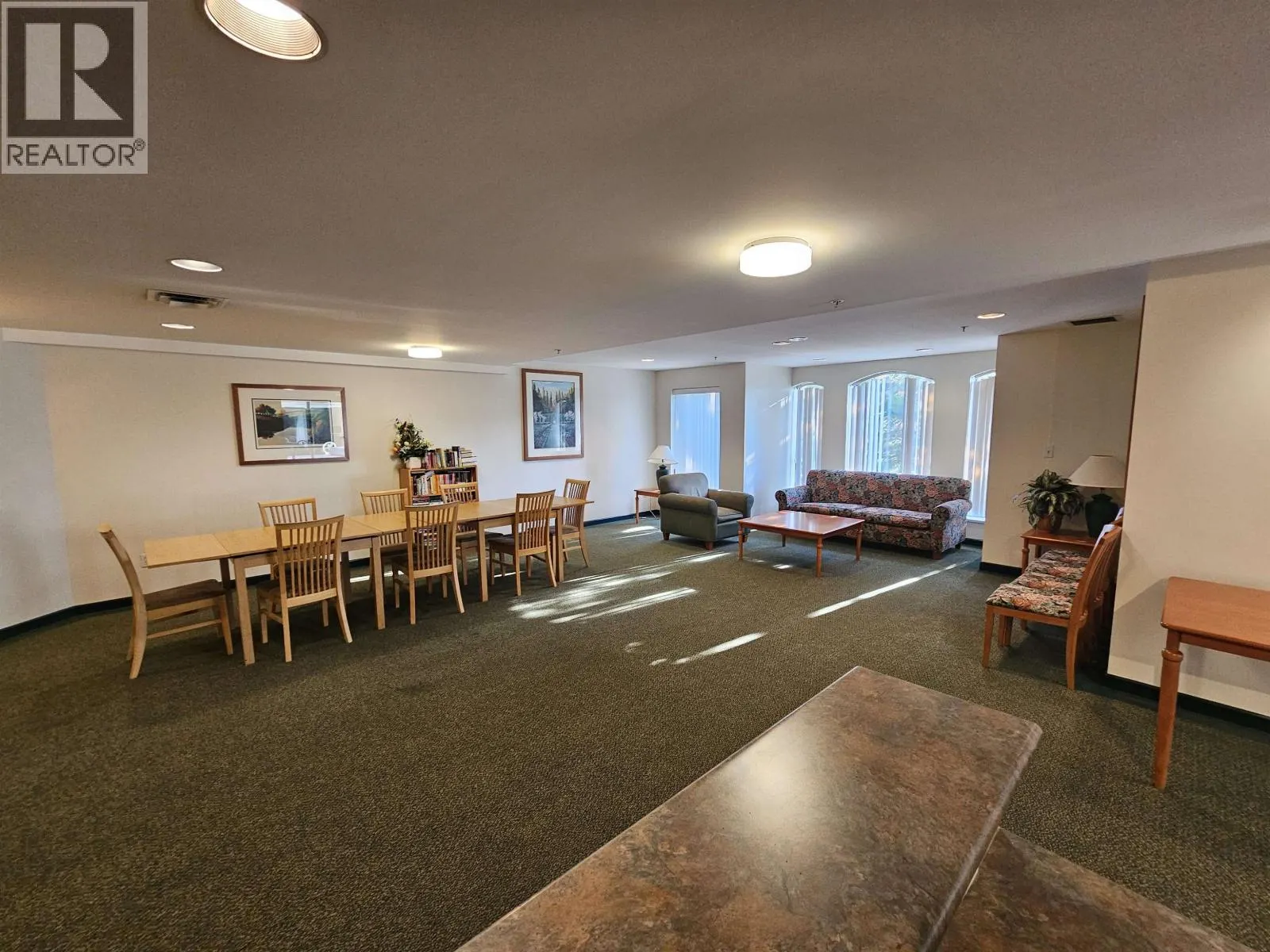 8FL 6080 MINORU ROAD