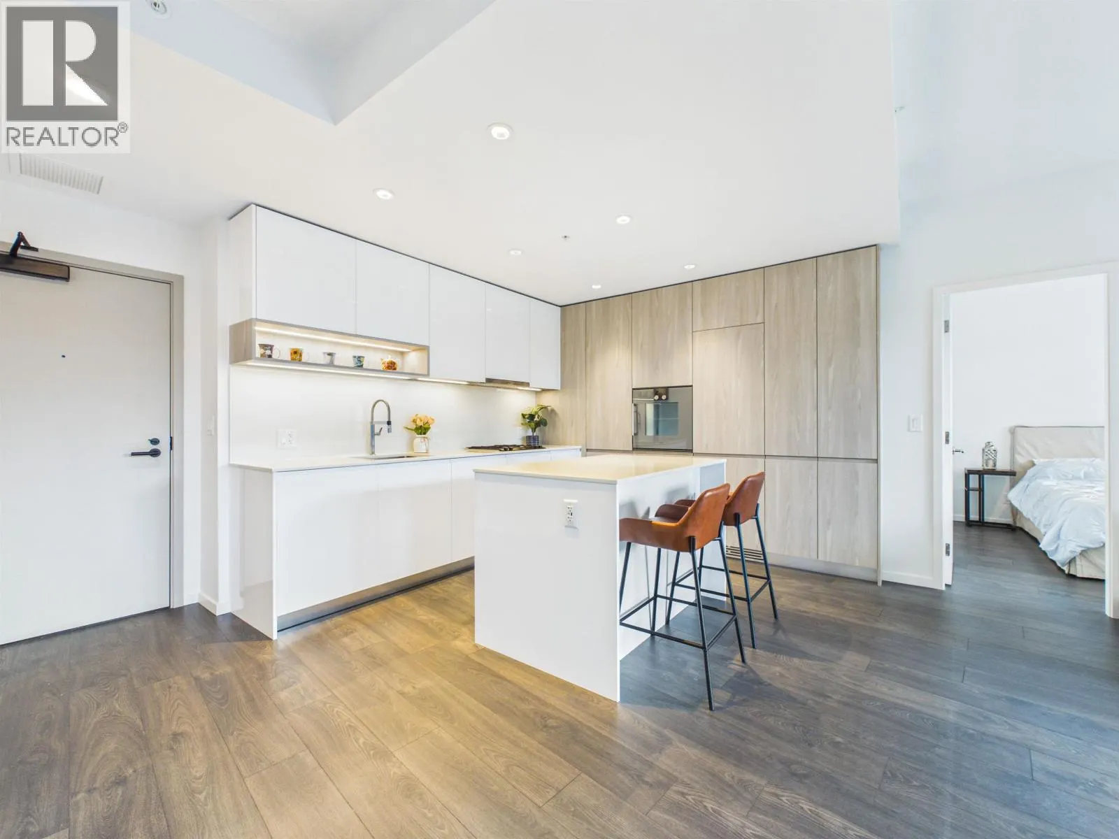 206 6788 MINORU BOULEVARD