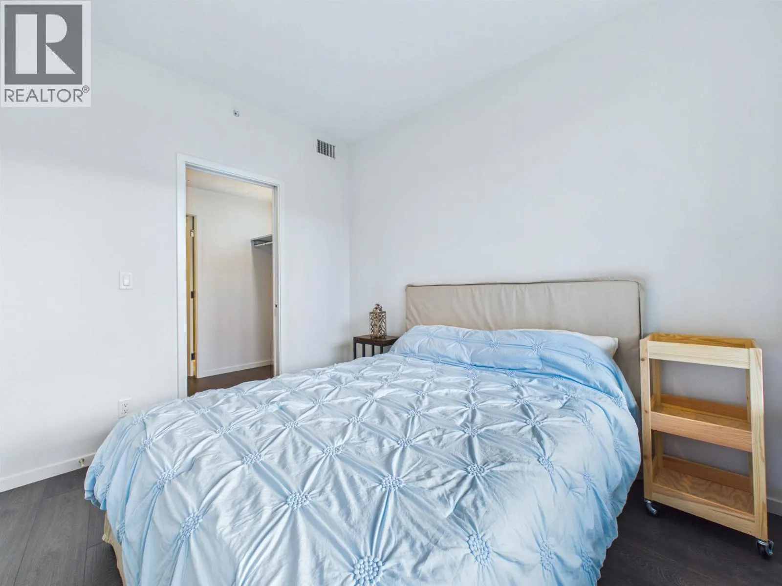 206 6788 MINORU BOULEVARD