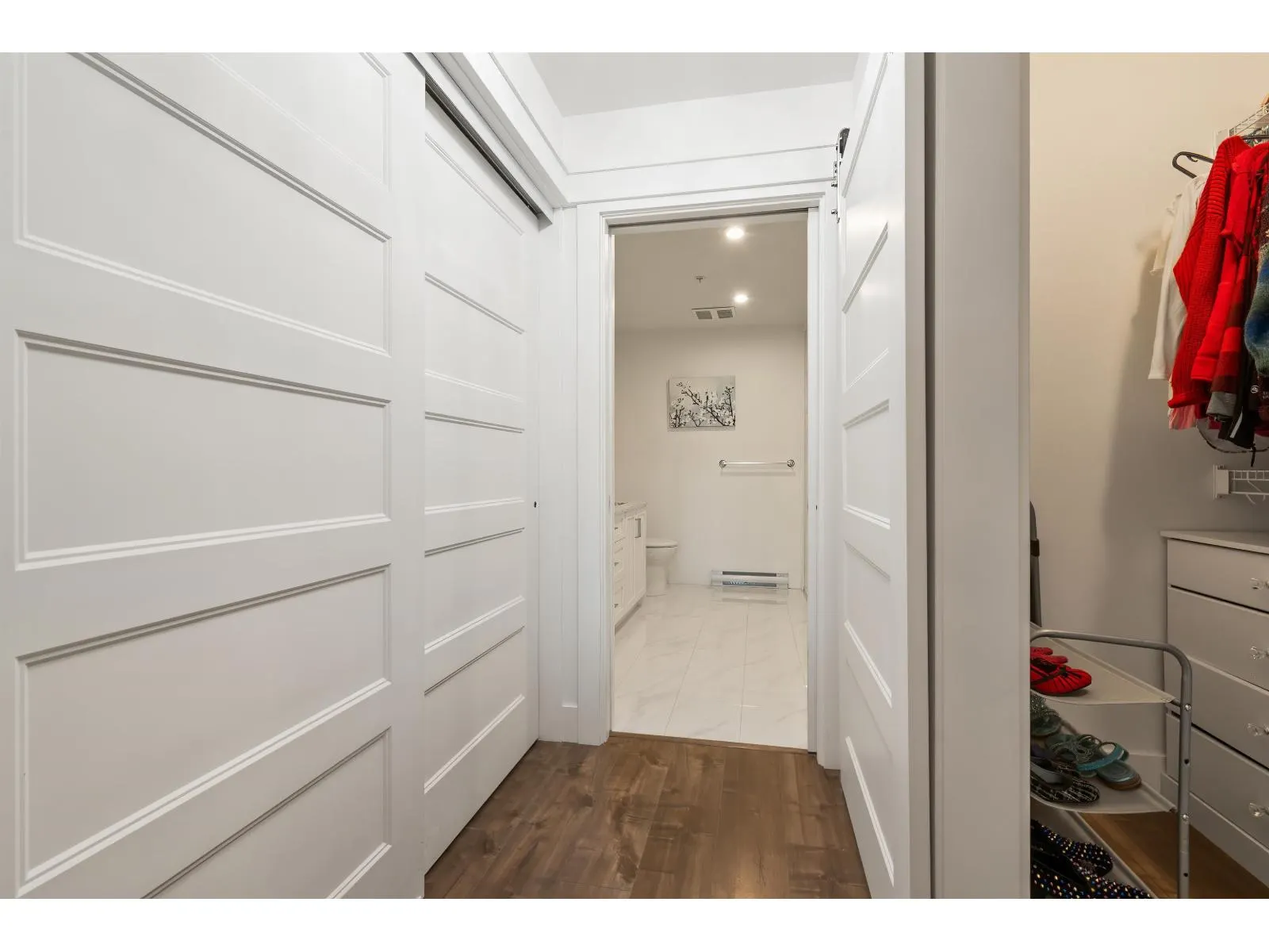 205 5384 TYEE LANE|Garrison Crossing