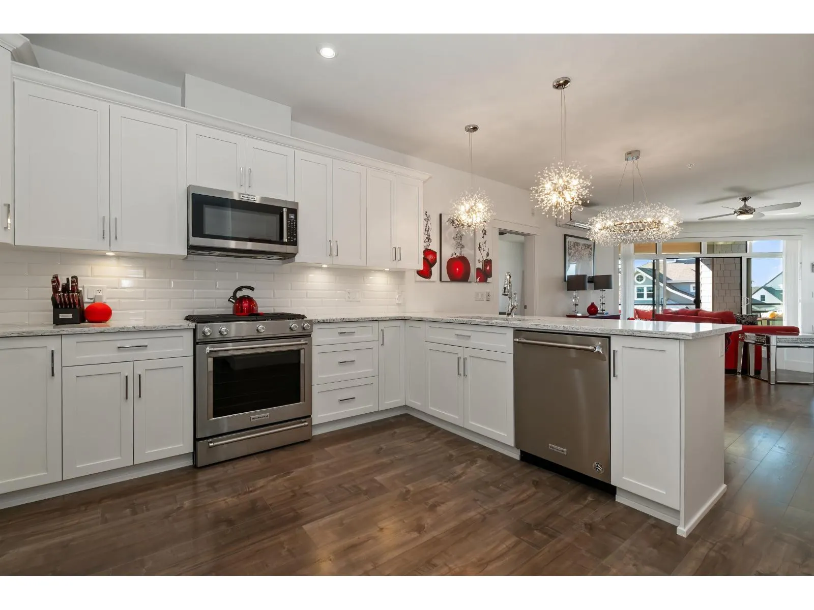 205 5384 TYEE LANE|Garrison Crossing