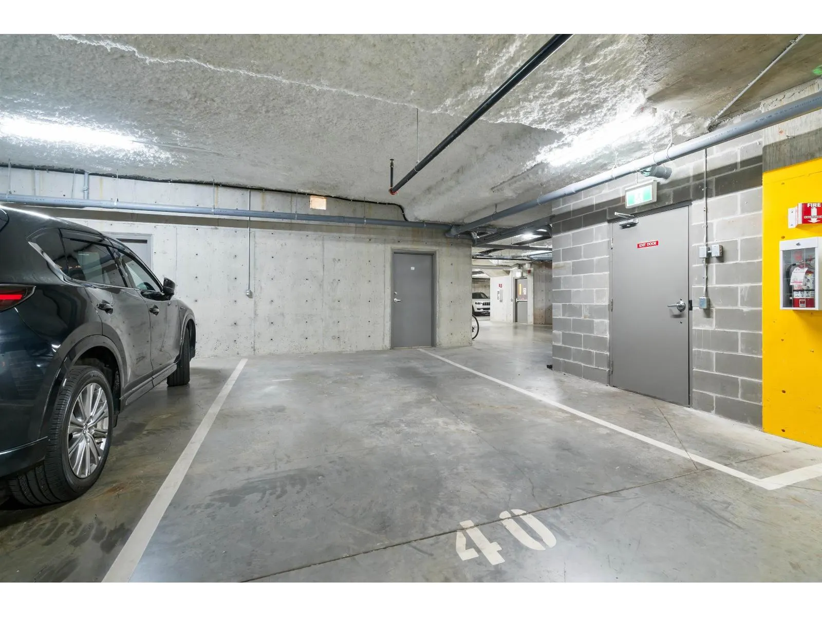 205 5384 TYEE LANE|Garrison Crossing