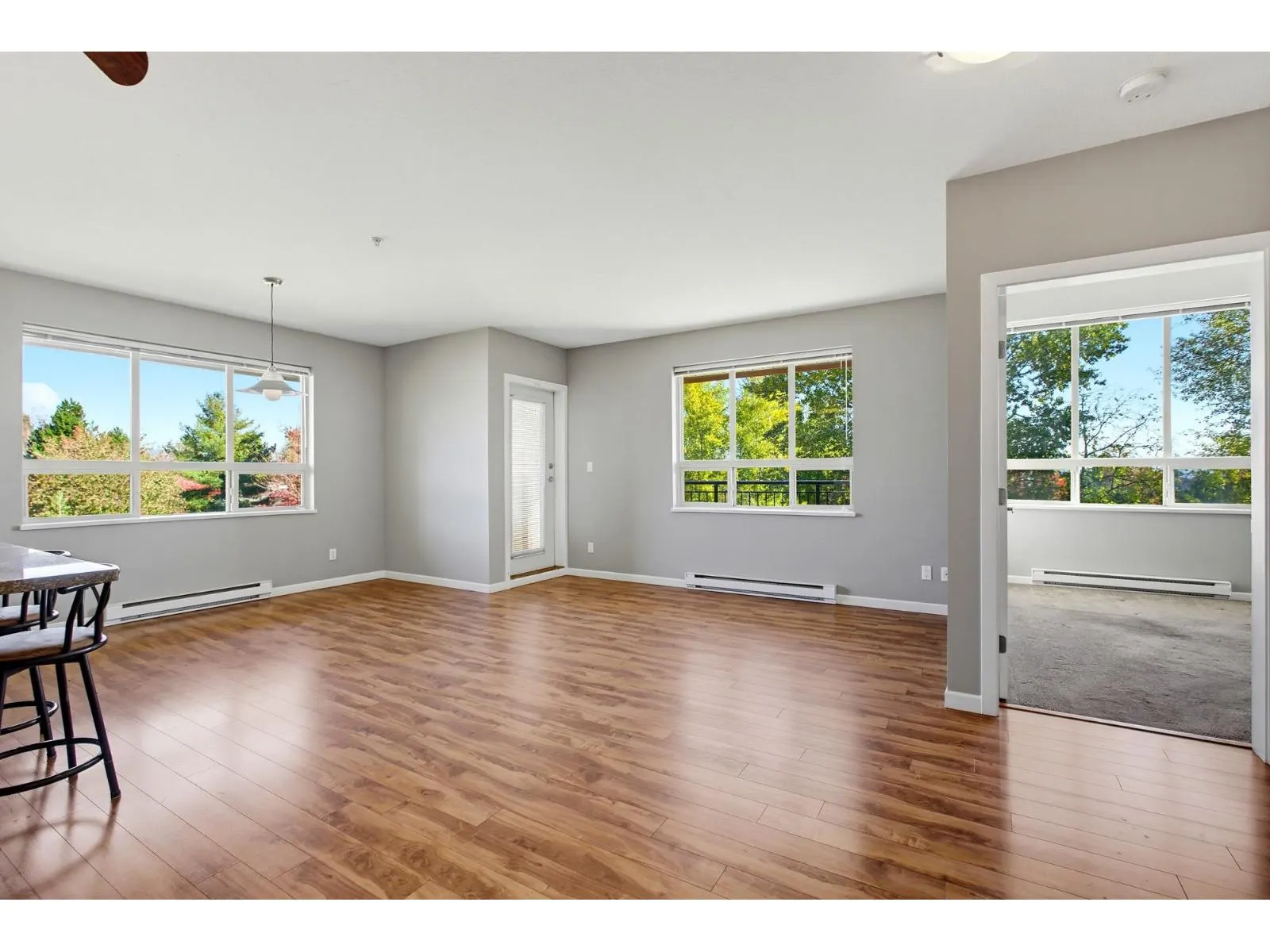 411 16068 83 AVENUE