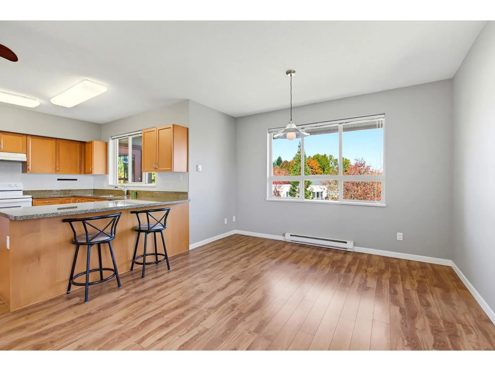 411 16068 83 AVENUE