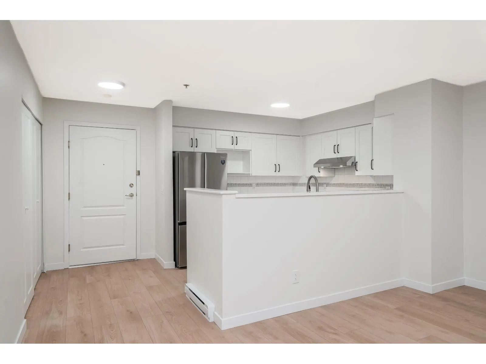207 20268 54 AVENUE