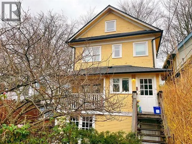 50 E 40 AVENUE