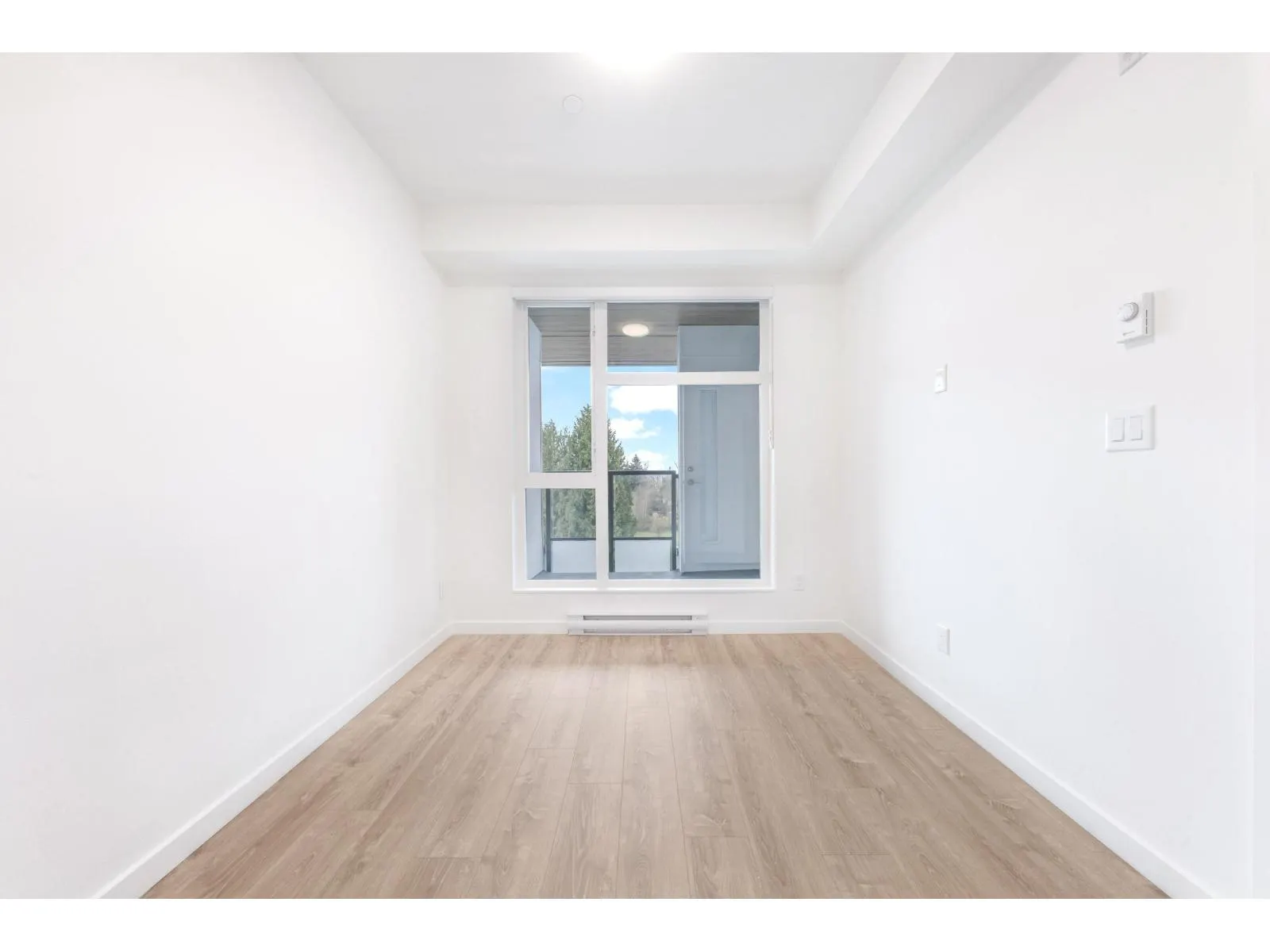 607 10828 139A STREET