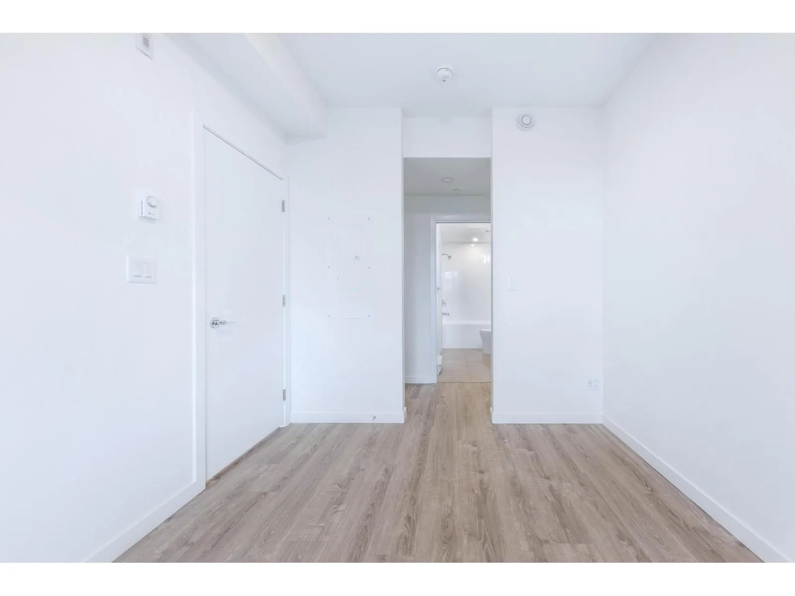 607 10828 139A STREET