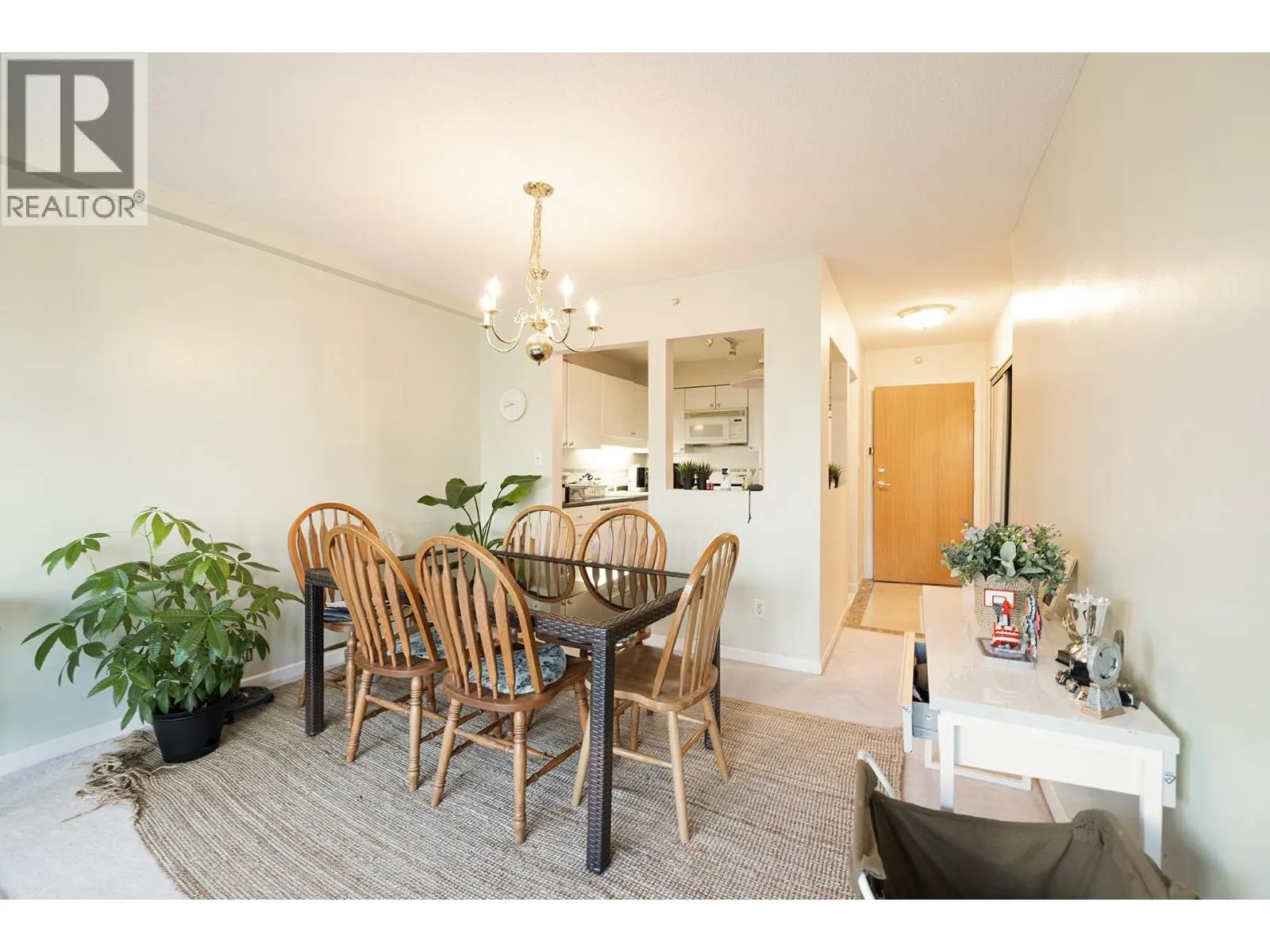 5xx 8238 SABA ROAD