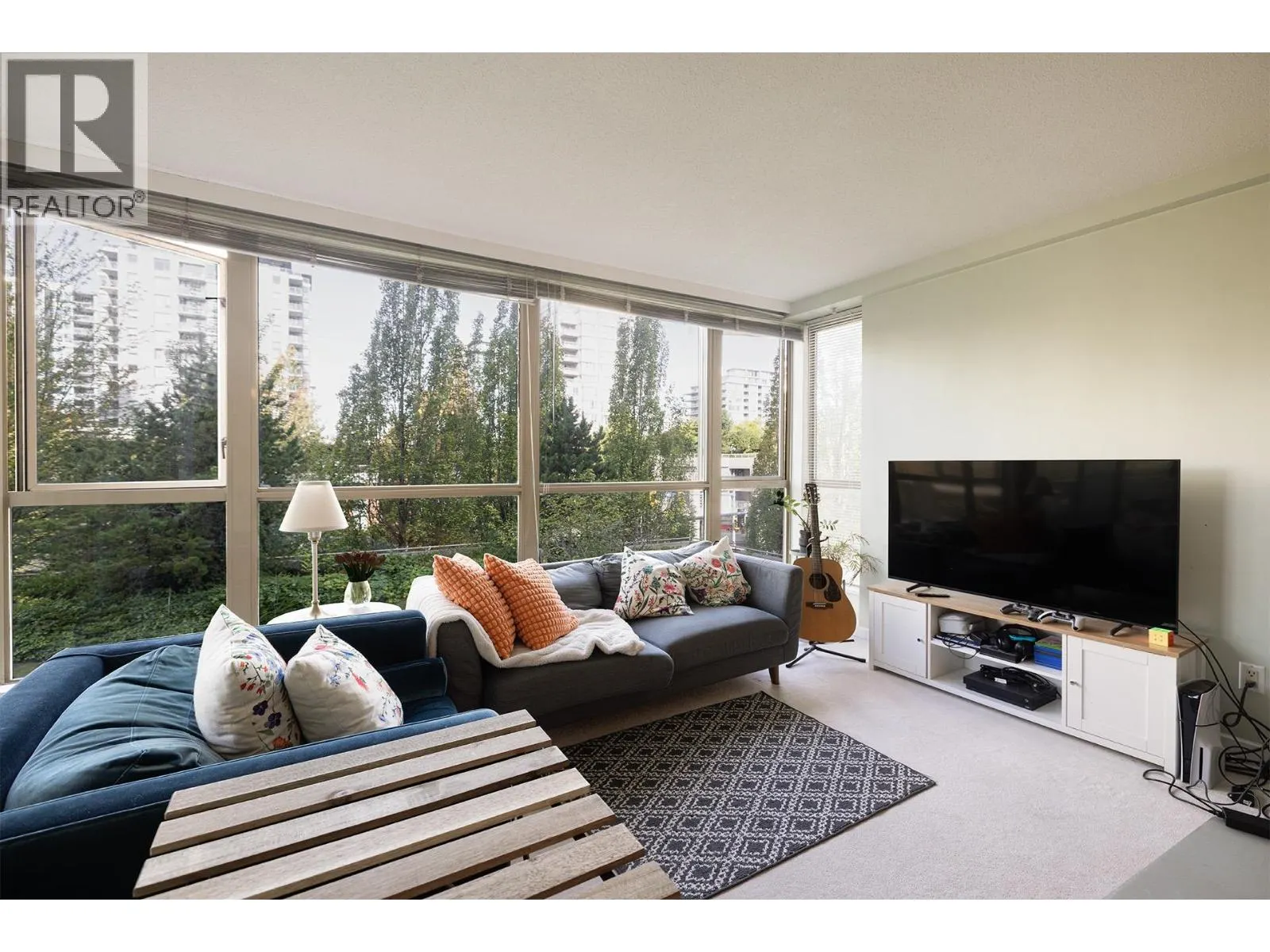 5xx 8238 SABA ROAD