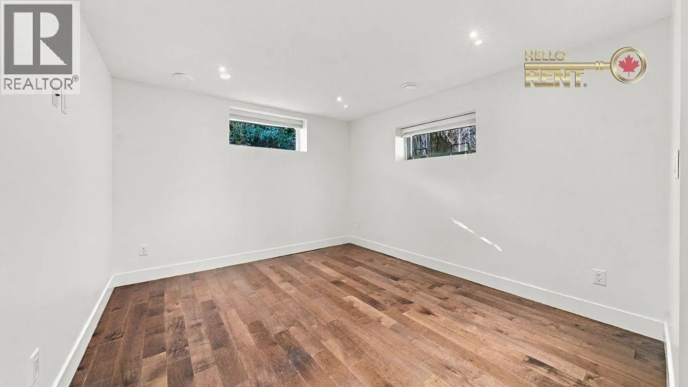 458 NORTHCLIFFE CRESCENT