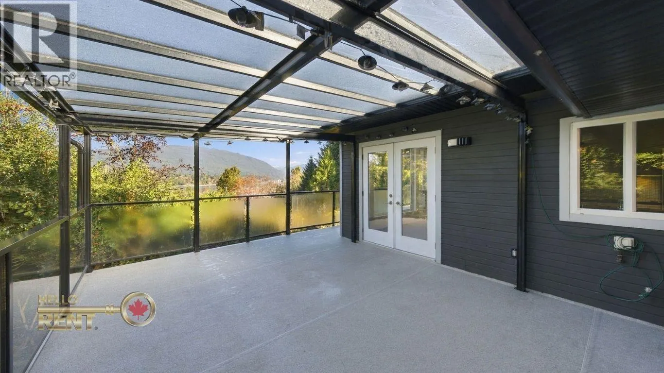 458 NORTHCLIFFE CRESCENT