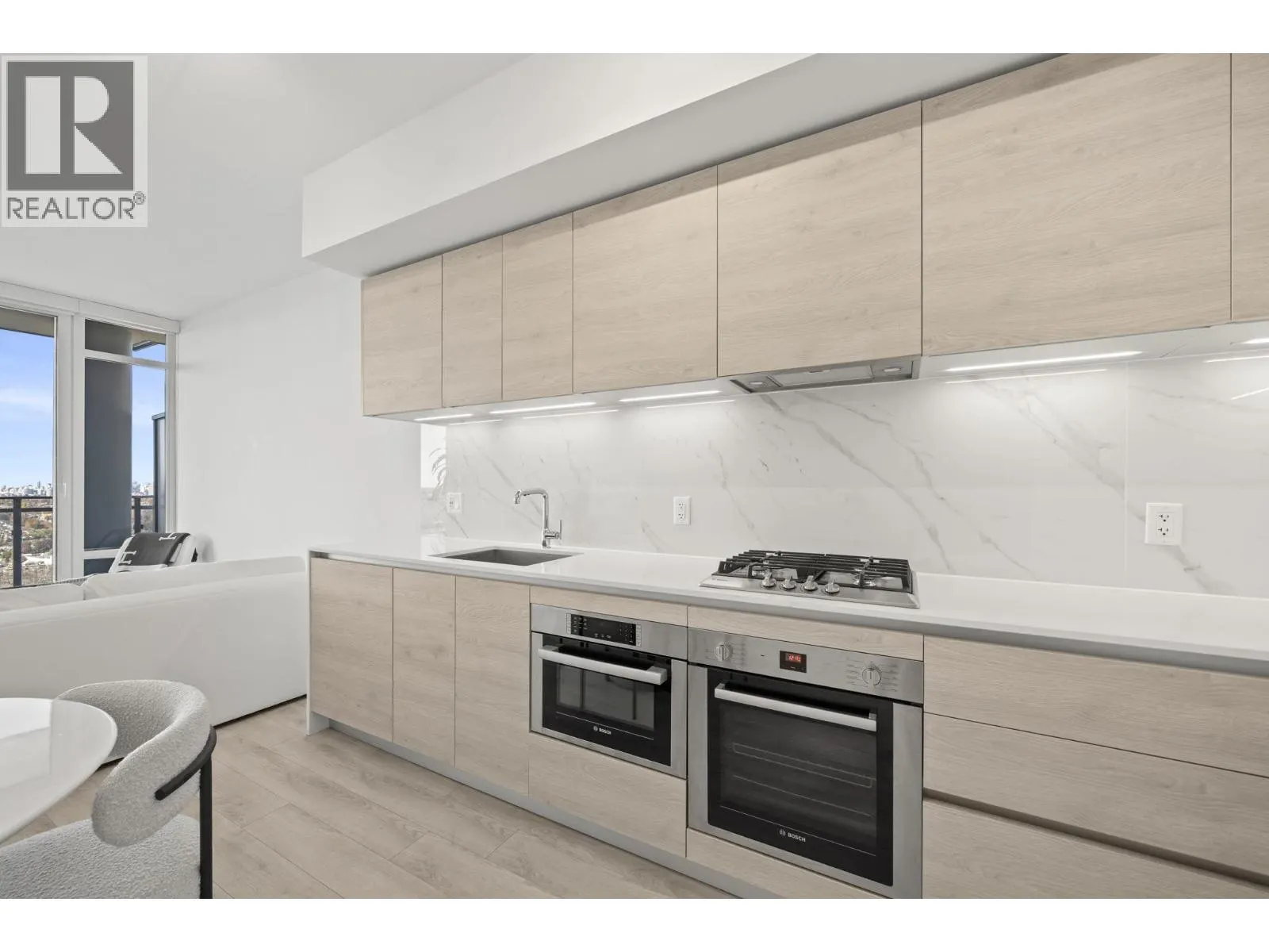 3601 2085 SKYLINE COURT