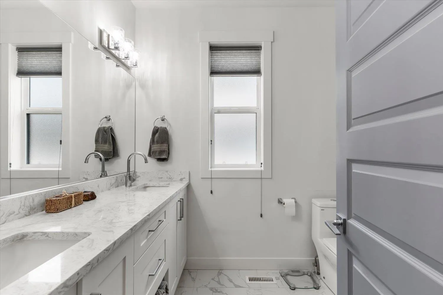 67 1885 COLUMBIA VALLEY ROAD|Cultus Lake South