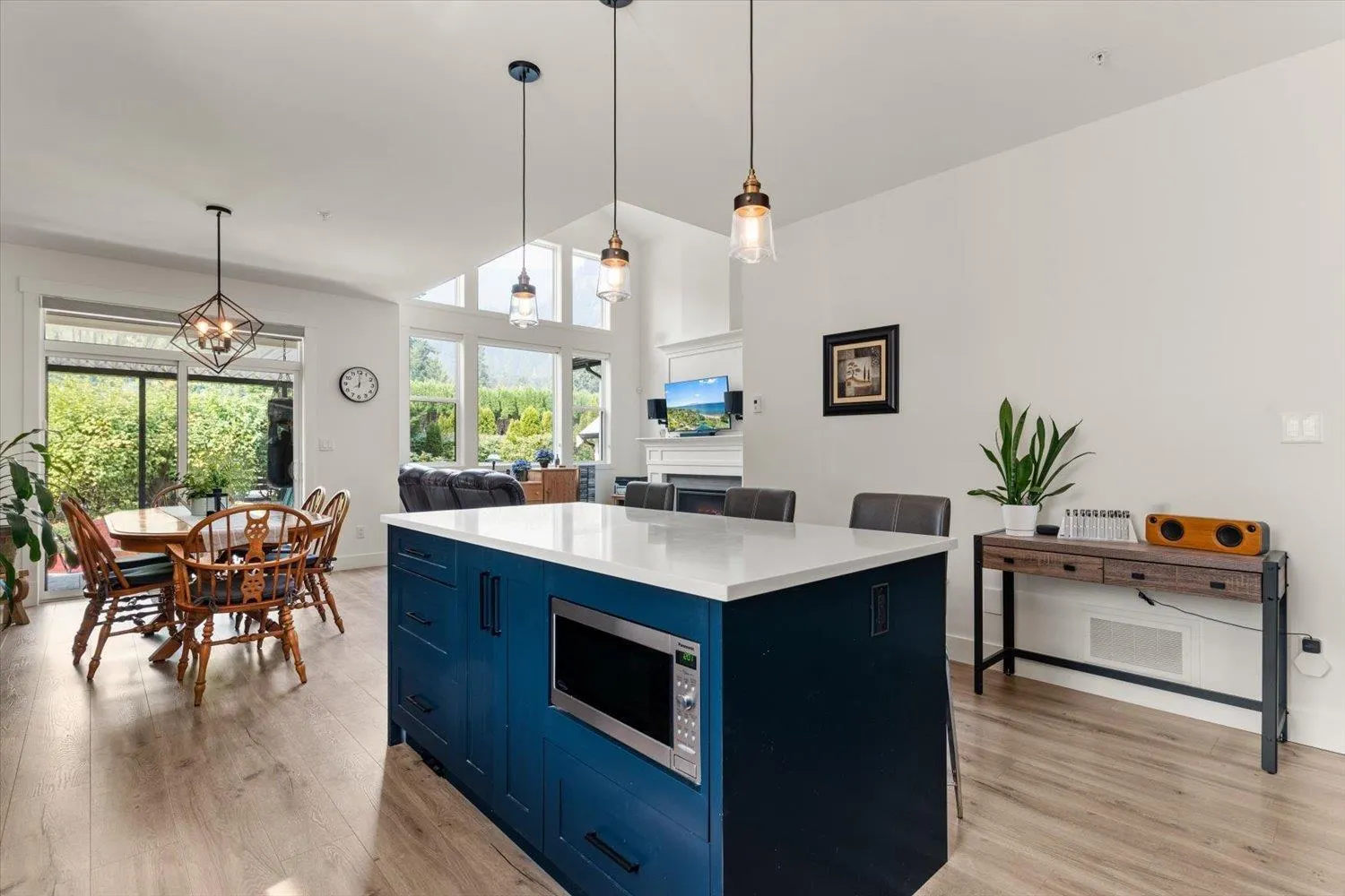 67 1885 COLUMBIA VALLEY ROAD|Cultus Lake South