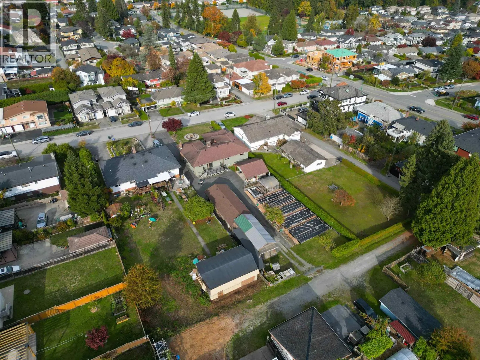 4052 PRICE STREET
