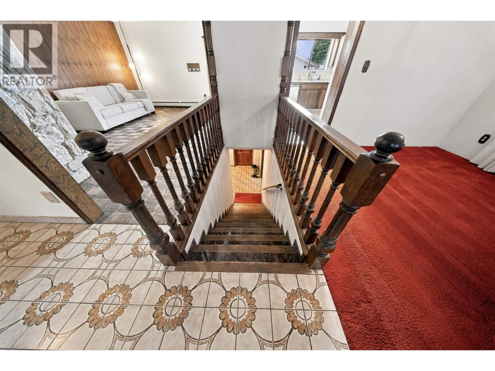 4052 PRICE STREET